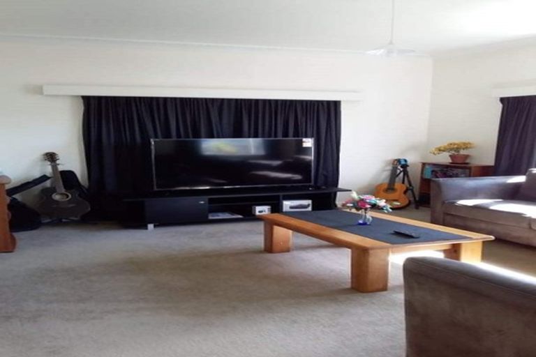 Photo of property in 17 Carey Street, Maeroa, Hamilton, 3200