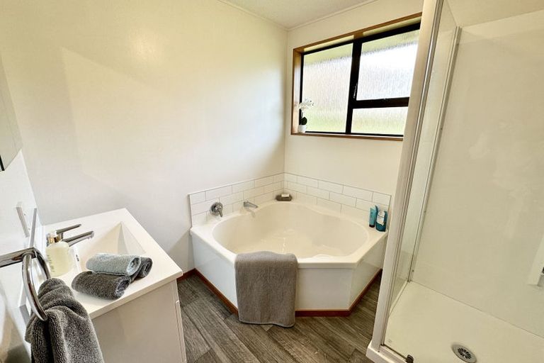 Photo of property in 173 Taiepa Road, Otatara, Invercargill, 9879