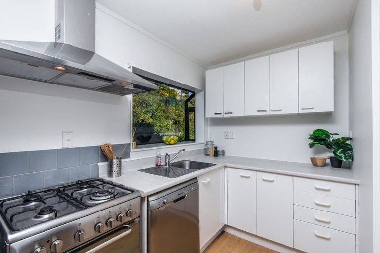 Photo of property in 3a Sunningdale Lane, Woodridge, Wellington, 6037