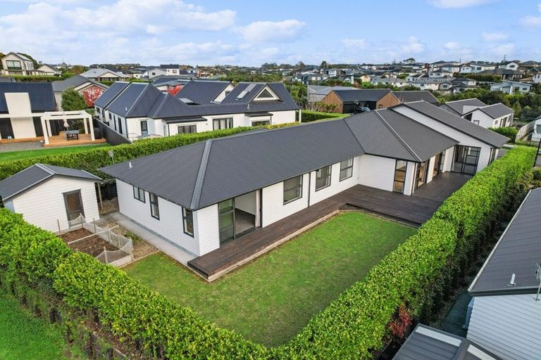 Photo of property in 78 Riverhead Point Drive, Riverhead, 0820