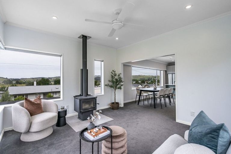 Photo of property in 10 Seymour Street, Gore, 9710