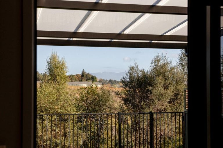 Photo of property in 16 Traverse Lane, Omokoroa, 3114