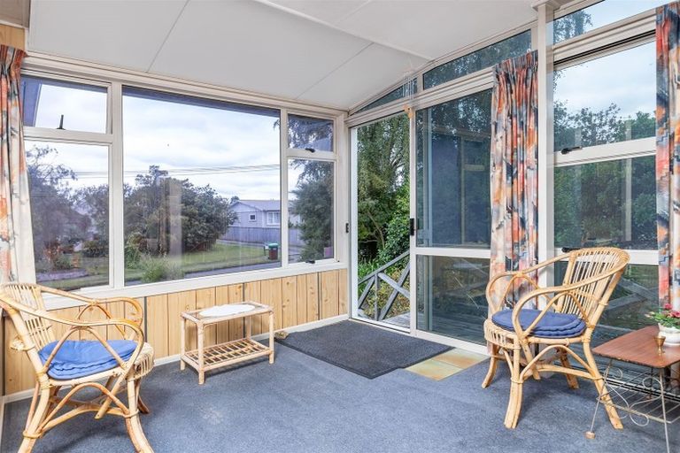 Photo of property in 4 Wavell Crescent, Lansdowne, Masterton, 5810