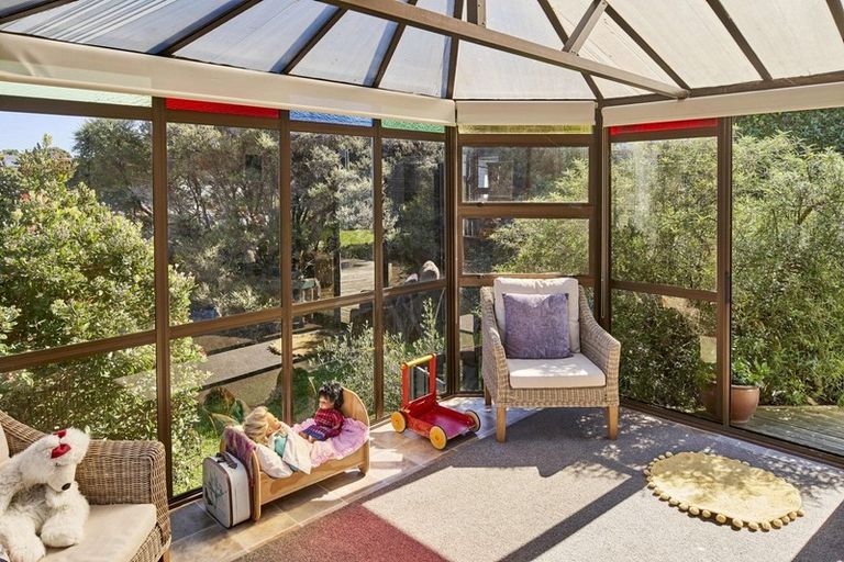 Photo of property in 31 Penryn Drive, Camborne, Porirua, 5026