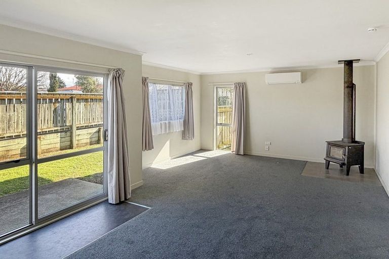 Photo of property in 11a Edinburgh Street, Dannevirke, 4930