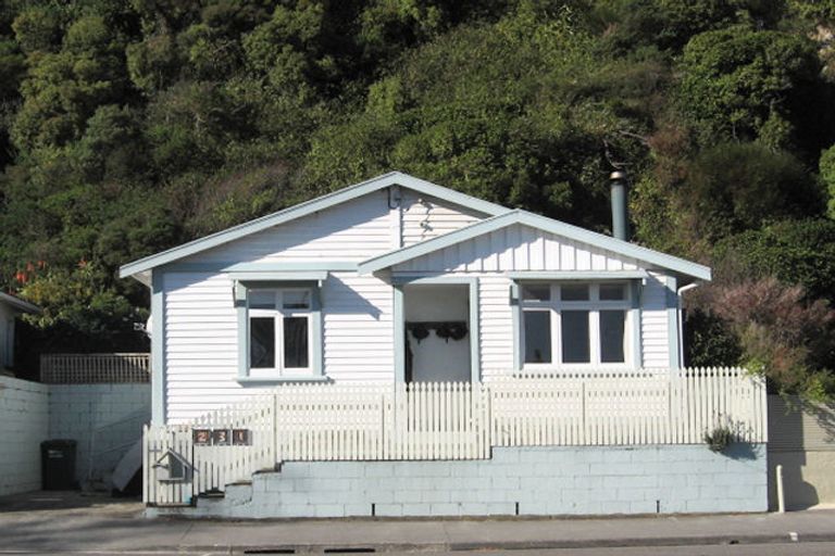 Photo of property in 231 Muritai Road, Eastbourne, Lower Hutt, 5013