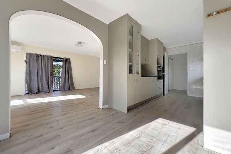 Photo of property in 37 Aronia Way, Goodwood Heights, Auckland, 2105