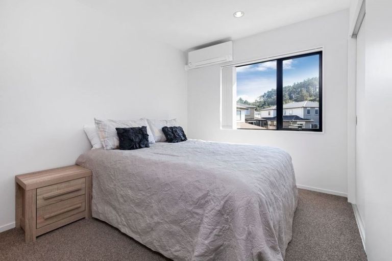Photo of property in 50 Makamaka Lane, Albany Heights, Auckland, 0632