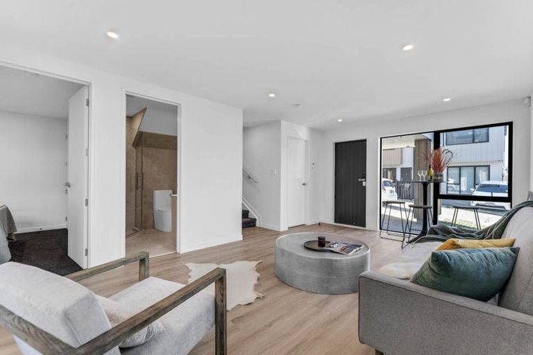 Photo of property in 9 Irwin Lane, Windsor Park, 0632