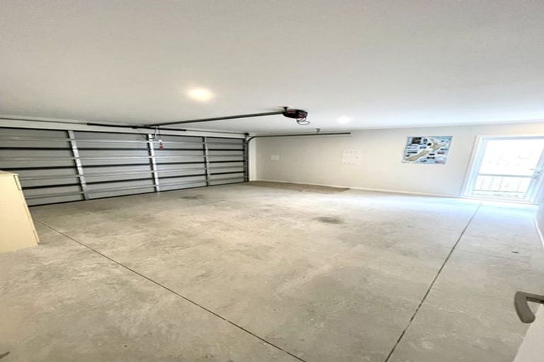 Photo of property in 1359 High Street, Taita, Lower Hutt, 5011