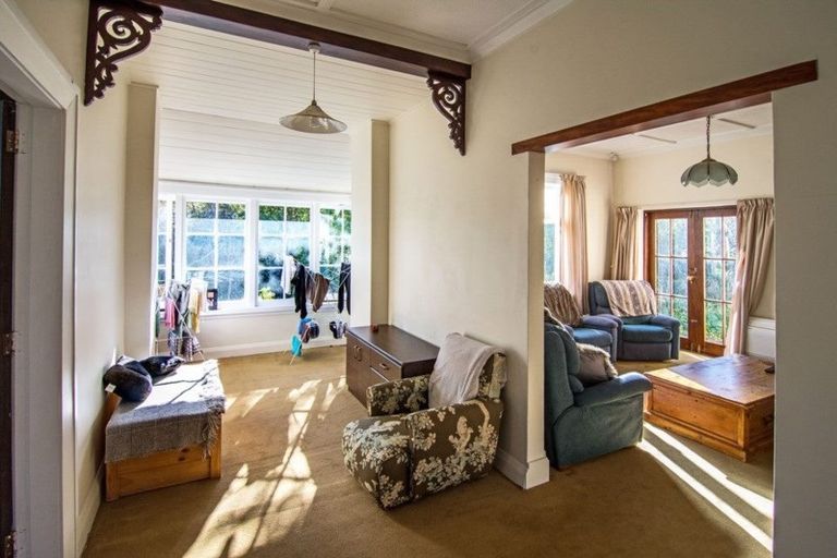 Photo of property in 16 Upper Plain Road, Masterton, 5810