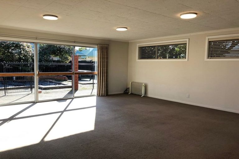 Photo of property in 5c Gilmore Place, Burnside, Christchurch, 8053