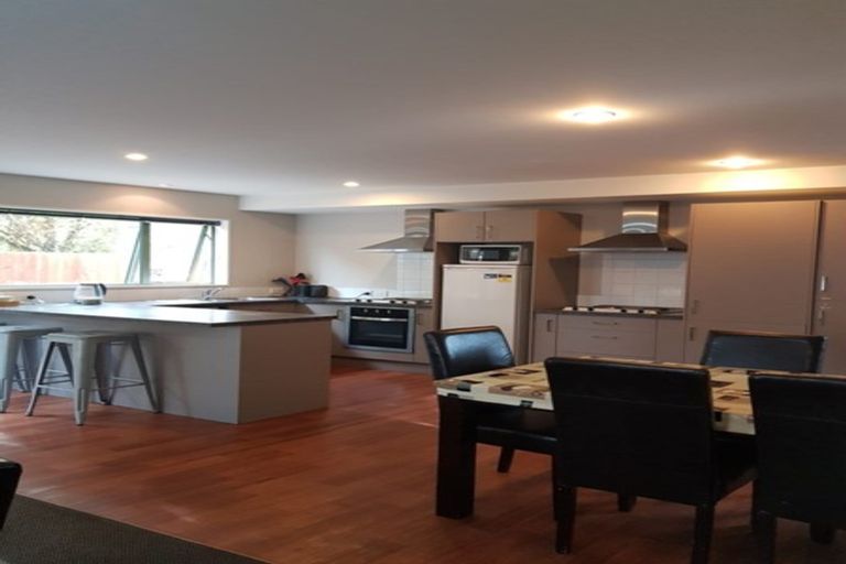 Photo of property in 100 Rattray Street, Riccarton, Christchurch, 8041