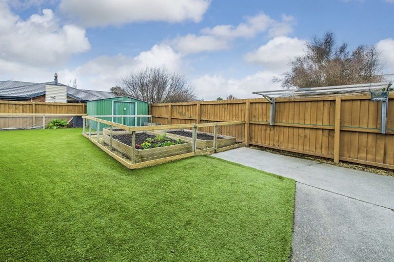 Photo of property in 6 Greenan Place, Doyleston, 7683