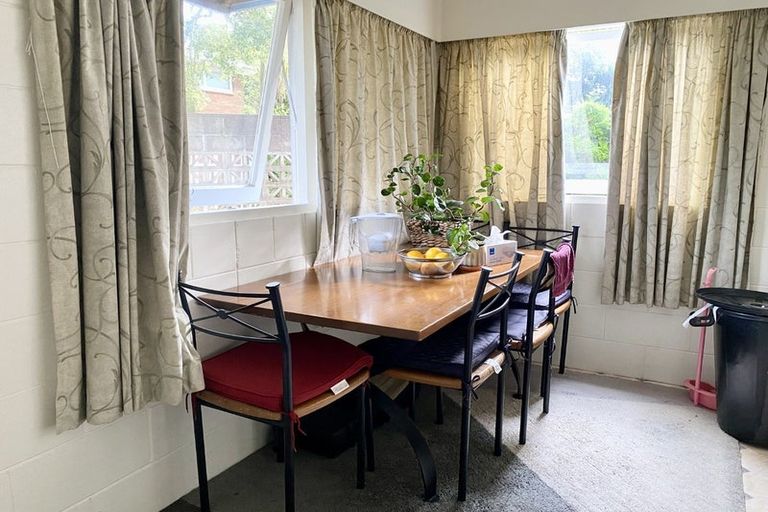 Photo of property in 24 Northgrove Avenue, Hillcrest, Auckland, 0627