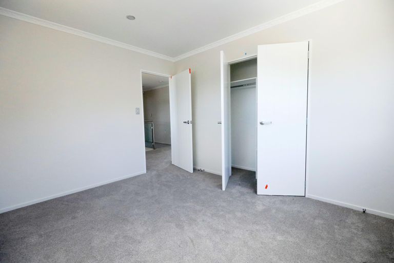 Photo of property in 11a Oxford Road, Manurewa, Auckland, 2102