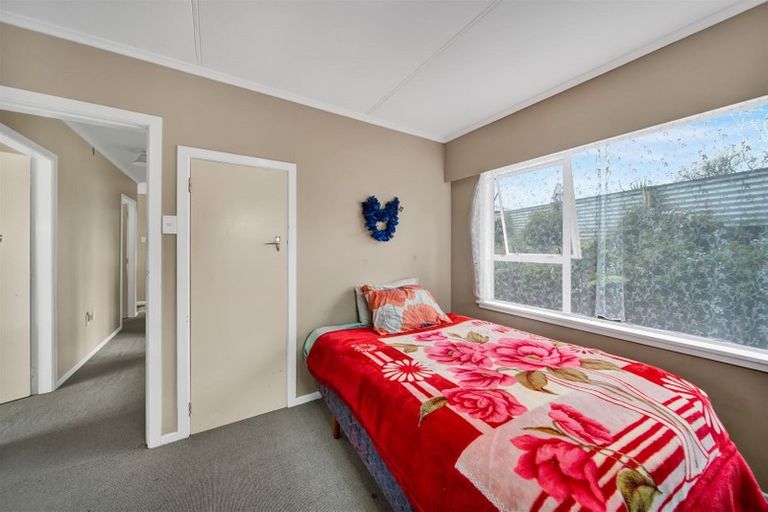Photo of property in 23 Hua Street, Bell Block, New Plymouth, 4312