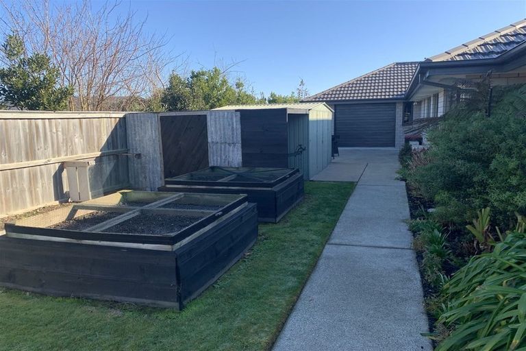 Photo of property in 12 Shona Lane, West Melton, 7618