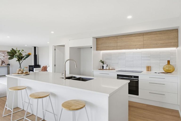 Photo of property in 27a Greig Crescent, Amberley, 7410