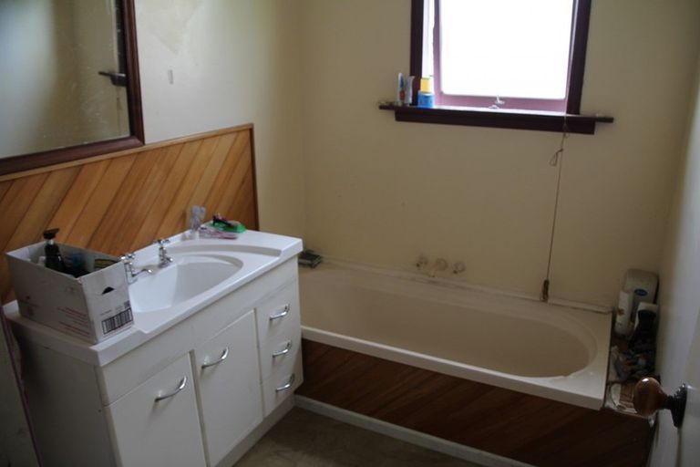 Photo of property in 98a Brougham Street, Westport, 7825