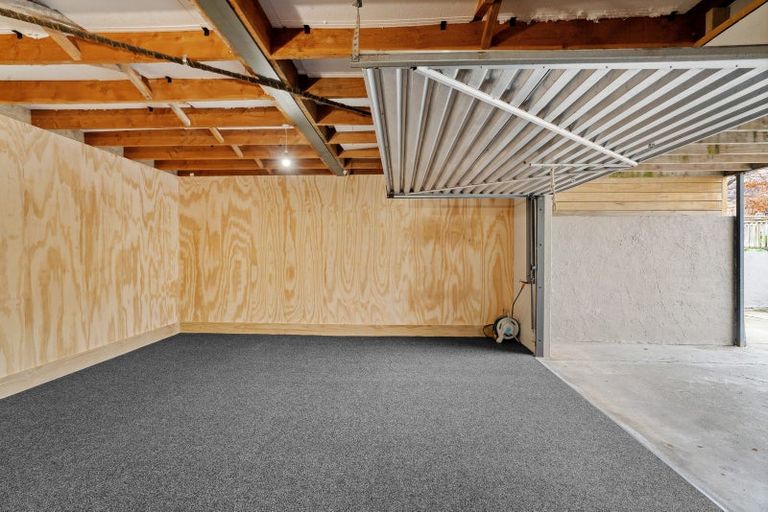 Photo of property in 32 Hood Crescent, Arrowtown, 9302