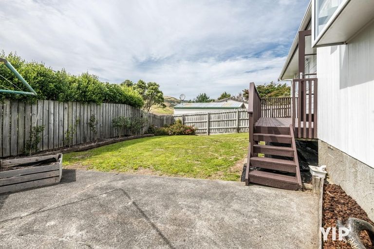 Photo of property in 74 Guadeloupe Crescent, Grenada Village, Wellington, 6037