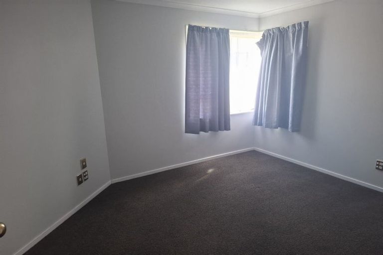 Photo of property in 9 Sandhurst Place, Nawton, Hamilton, 3200