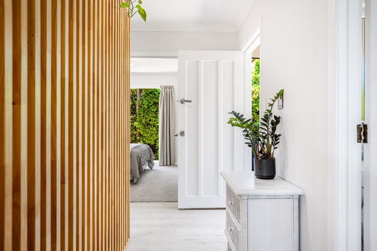 Photo of property in 1b Titoki Street, Te Atatu Peninsula, Auckland, 0610