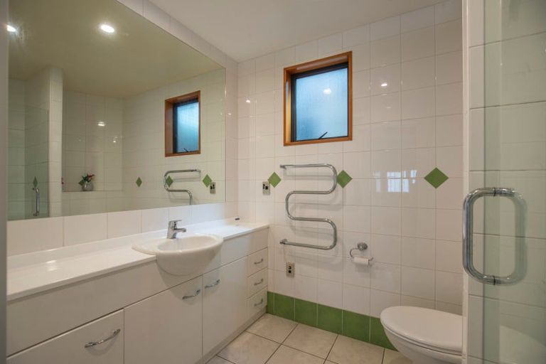 Photo of property in 141 Lakeside Road, Wanaka, 9305