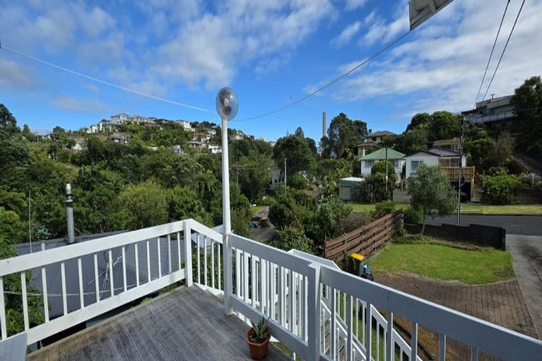 Photo of property in 13 Parris Street, Moturoa, New Plymouth, 4310