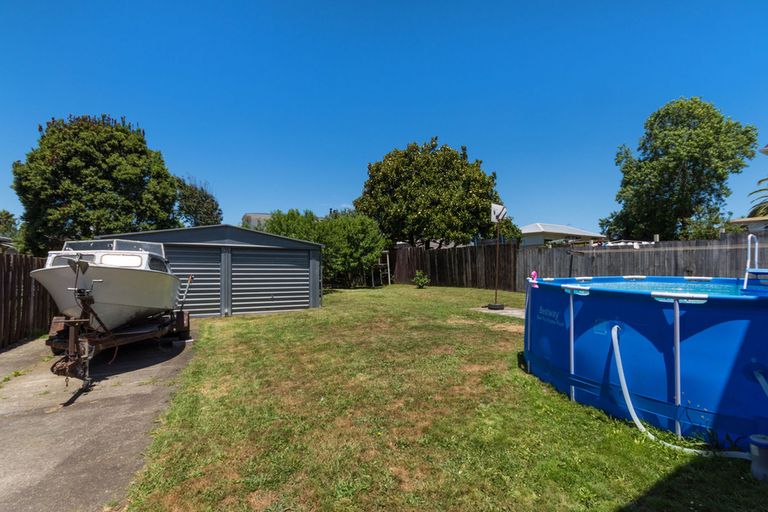 Photo of property in 18 Orchard Rise, Rosehill, Papakura, 2113