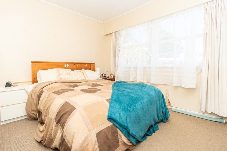 Photo of property in 48 Mears Road, St Andrews, Hamilton, 3200