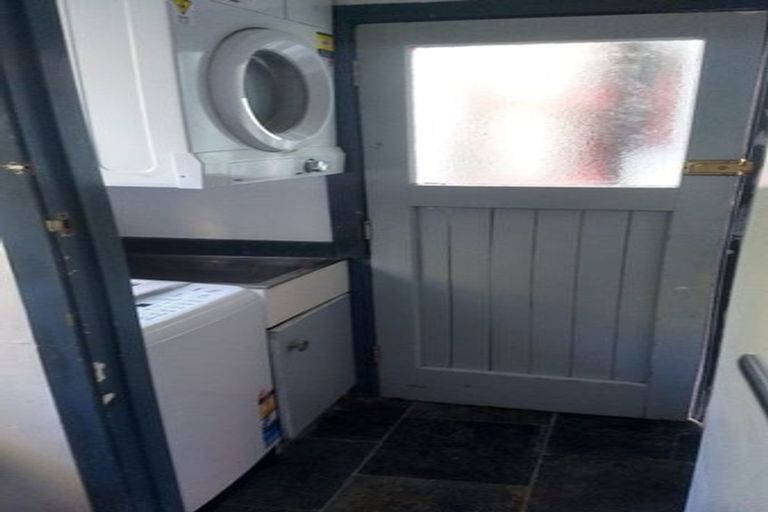 Photo of property in 112 Aro Street, Aro Valley, Wellington, 6021