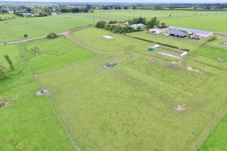 Photo of property in 98 Konini Street, Tokomaru, Palmerston North, 4474