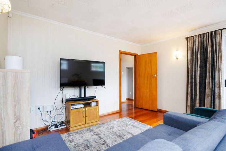 Photo of property in 28 Henare Street, West End, Palmerston North, 4412