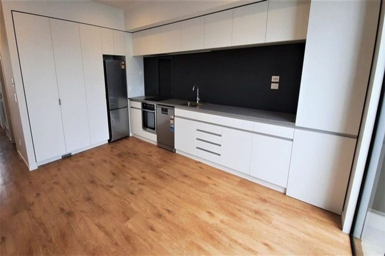 Photo of property in 6/4 Waverley Street, Sydenham, Christchurch, 8023