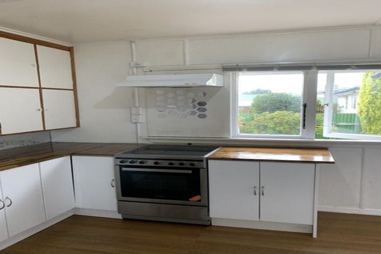 Photo of property in 28 Hammond Street, Bulls, 4818