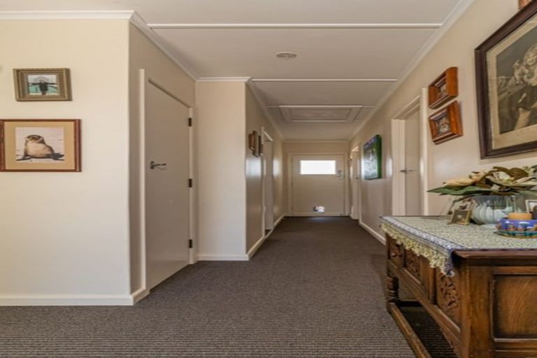 Photo of property in 13 Hurst Avenue, Maraenui, Napier, 4110