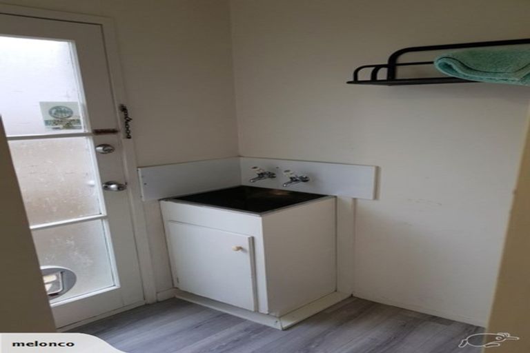 Photo of property in 2/462 Great South Road, Opaheke, Papakura, 2113