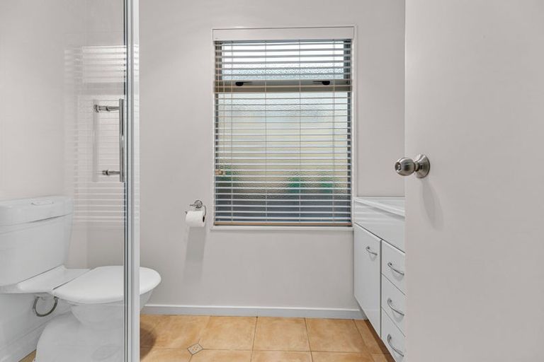 Photo of property in 11 Beaumaris Boulevard, Bethlehem, Tauranga, 3110