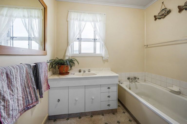 Photo of property in 7 Louis Place, Hillcrest, Rotorua, 3015