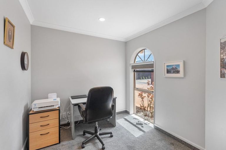 Photo of property in 38 College Drive, Paraparaumu, 5032