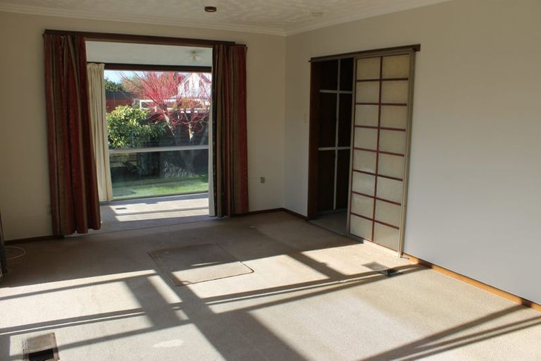 Photo of property in 1/22 Doncaster Street, Sockburn, Christchurch, 8042