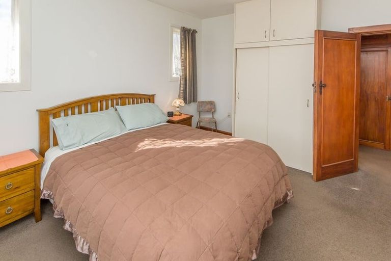 Photo of property in 19 Northcote Road, Northcote, Christchurch, 8052
