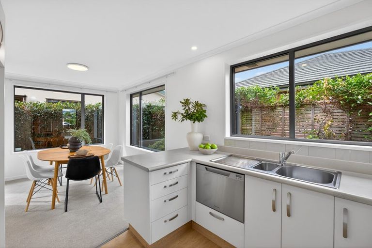 Photo of property in 14 Acorn Way, Stoke, Nelson, 7011