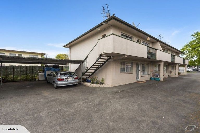 Photo of property in 1/122 Firth Street, Hamilton East, Hamilton, 3216