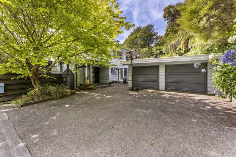 Photo of property in 212a Whites Line East, Waiwhetu, Lower Hutt, 5010