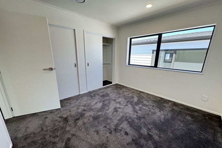Photo of property in 22c Toru Street, Te Atatu Peninsula, Auckland, 0610