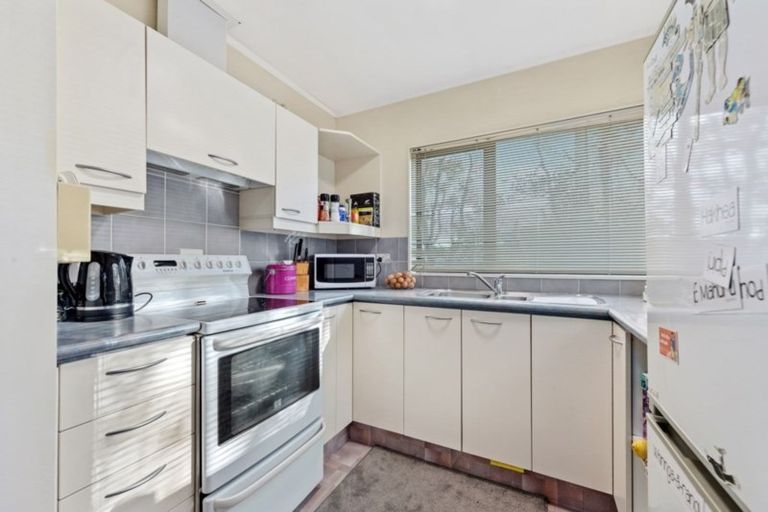 Photo of property in 3/20 Cressy Street, Waterloo, Lower Hutt, 5011