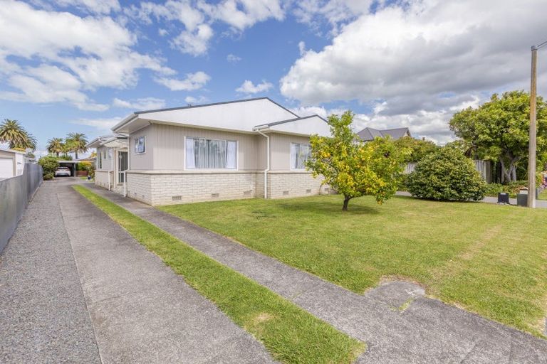 Photo of property in 28 Higgins Street, Marewa, Napier, 4110